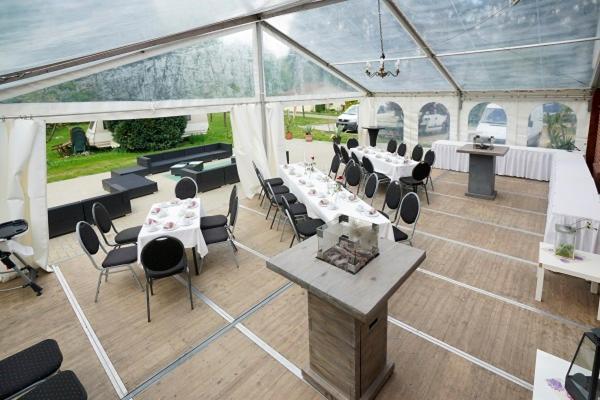 Pension "Am Brunnen" Parchim Ngoại thất bức ảnh